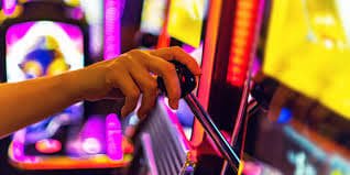 wow888 fish game underwater shooting arcade room on mobile